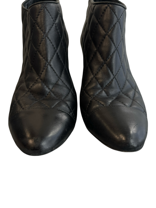 Chanel Shoe Size 37 Black Leather Quilted Almond Toe Back Zip Booties Black / 37
