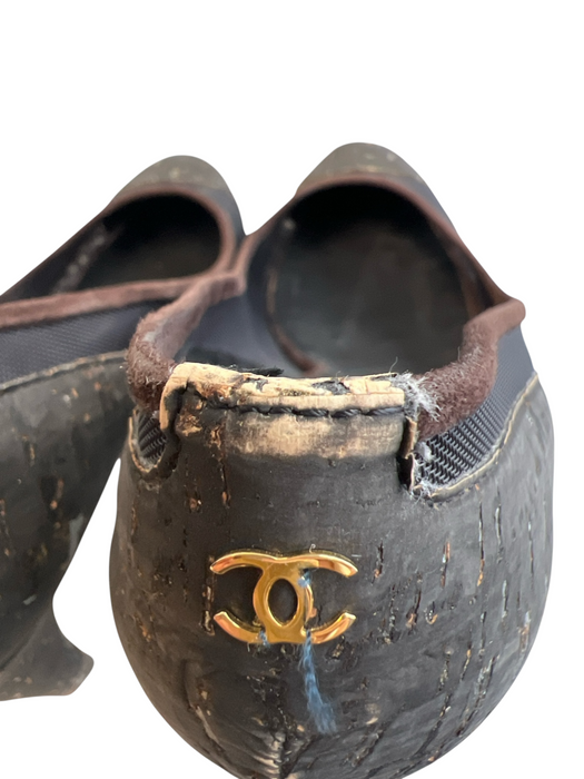 Chanel Shoe Size 37 Black Cork & Leather Mesh Cap Toe Logo Kitten Heel Shoes Black / 37