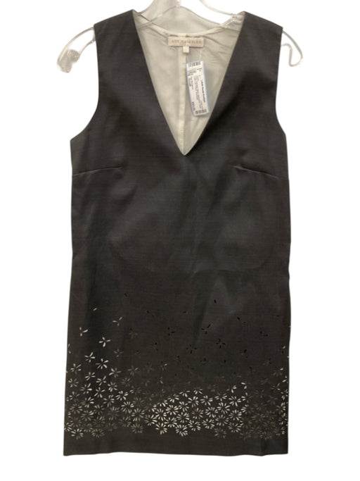 Ann Mashburn Size Small Gray Polyester Blend Sleeveless Floral Lazer Cut Dress Gray / Small
