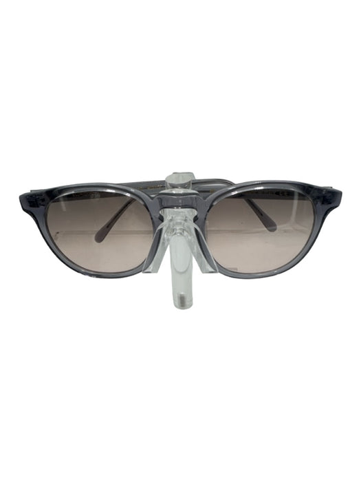 illesteva Grey Acetate Gradient Clear case incl Sunglasses Grey