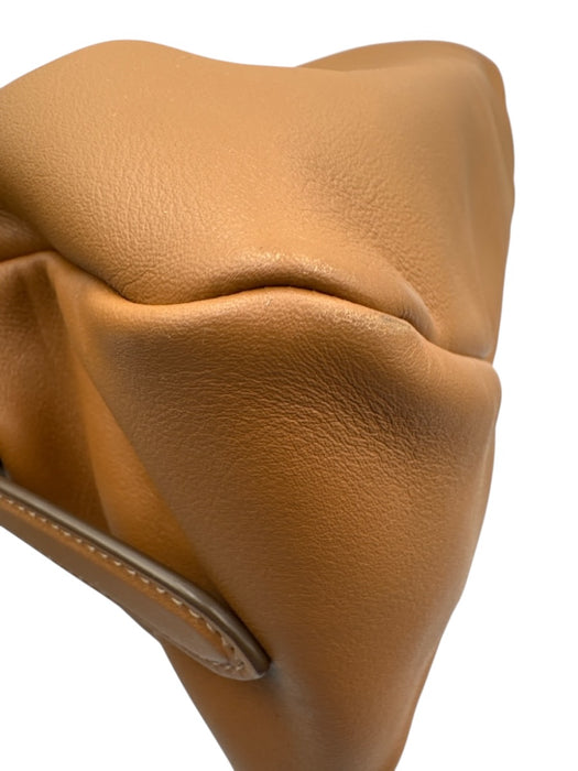 Prada Caramel Brown Leather Zip Top Logo Adjustable Strap Shoulder Bag Caramel Brown / Large