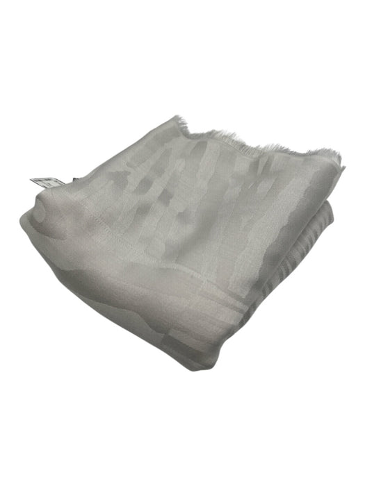 Loro Piana Gray Silk Wavy Stripe Weave Fringe Edging Square scarf Gray
