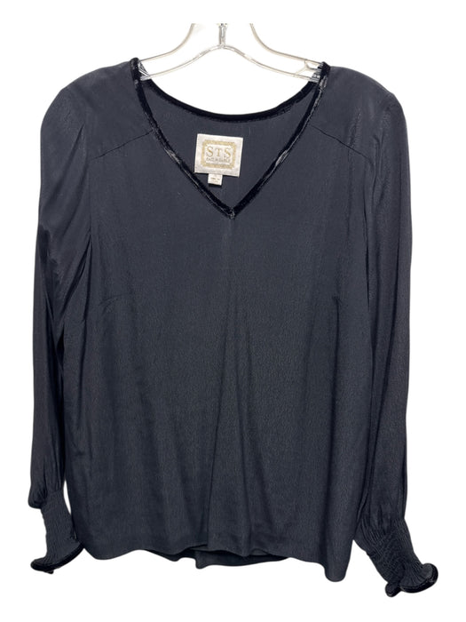 Sail To Sable Size S Black Velvet Trim V Neck Top Black / S