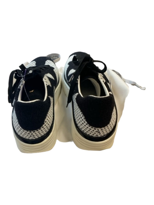 Stuart Weitzman Shoe Size 7 Black & White Felt Rubber Round Toe Lace Up Sneakers Black & White / 7