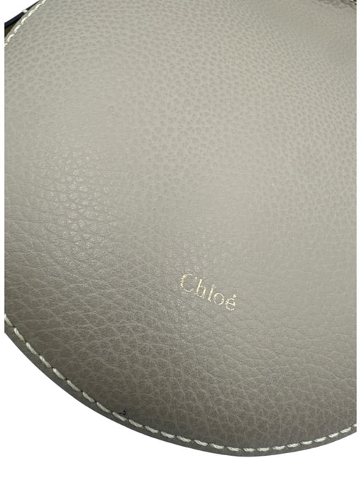 Chloe Taupe Gray Leather Magnetic Closure Grained Gold Hardware Crossbody Bag Taupe Gray / Small
