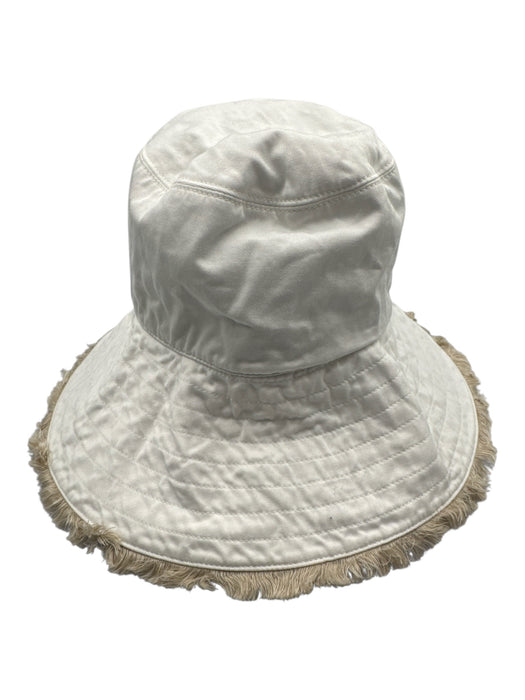 Gi'n'Gi White & Beige Cotton Fringe Bucket Hat White & Beige / M