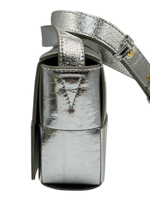 Tiffany & Fred Silver Leather Shiny Crinkle Crossbody Magnetic Flap Close Bag Silver / S