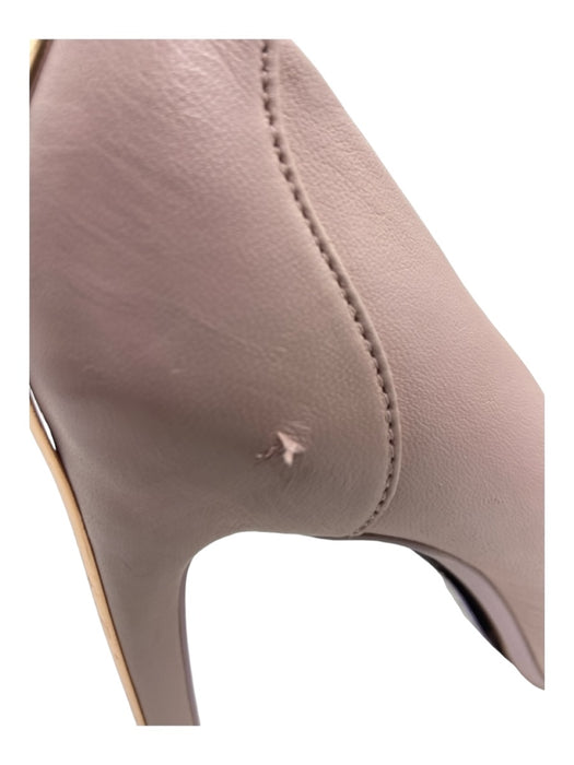 Ted Baker Shoe Size 40 Pink Leather Pointed Toe Closed Heel Gold Detail Pumps Pink / 40