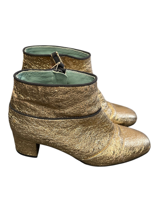 Paola D'Arcano Shoe Size 39.5 Gold Crackled Leather Side Zip Ankle High Booties Gold / 39.5