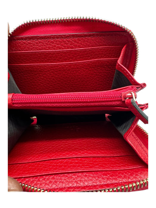 Gucci Red & Gold Pebble Leather Embossed Logo Zip Close Tassel Detail Wallets Red & Gold