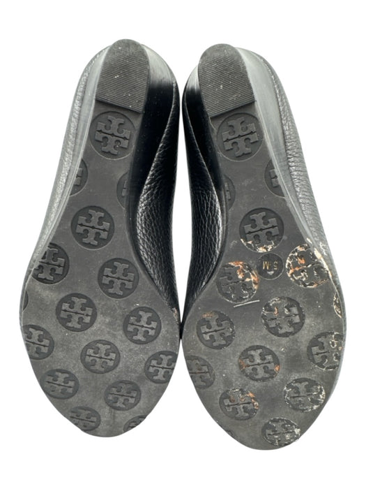 Tory Burch Shoe Size 5.5 Black Leather Pebbled Peep Toe Logo Wedges Black / 5.5