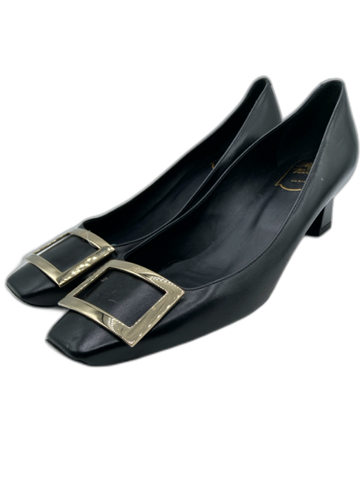 Roger Vivier Shoe Size 40.5 Black Leather silver tone hardware Buckle Pumps Black / 40.5