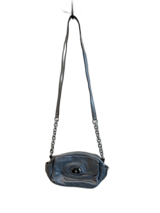 Coach Silver Leather Silver Hardware Turn Lock Cross Body Strap Bag Silver / S