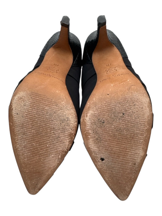 Donald J Pliner Shoe Size 7 Black Nylon Snake Embossed Pointed Toe Ankle Booties Black / 7