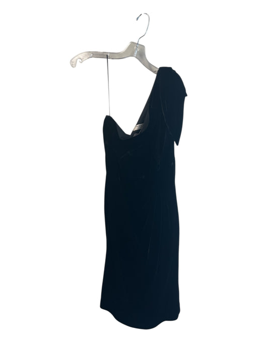 Trina Turk Size 6 Black No Fabric Tag Velvet Off Shoulder Side Zip Dress Black / 6