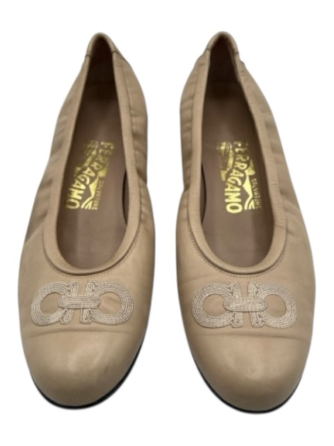 Salvatore Ferragamo Shoe Size 6 Beige Leather Almond Toe Embroidered Logo Flats Beige / 6