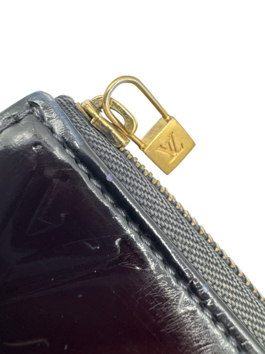 Louis Vuitton Burgundy Purple Patent Leather Embossed Monogram Zip closure Bag Burgundy Purple / S