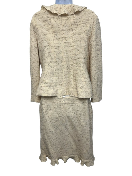 Chanel Size 44 White, Silver, Gold Wool Blend Metallic Thread Tweed Skirt Set White, Silver, Gold / 44