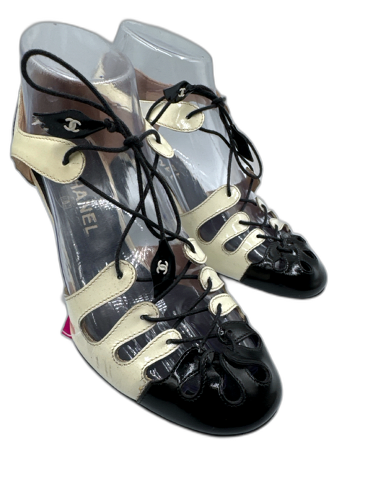 Chanel Shoe Size 36.5 Black & White Patent Leather Lace Up Color Block Pumps Black & White / 36.5