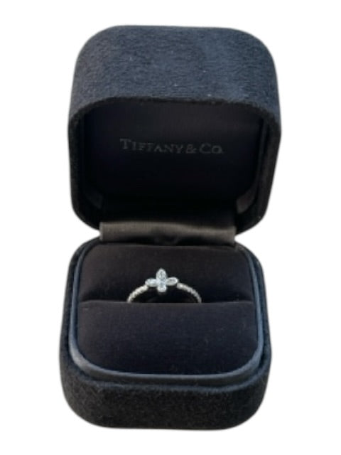 Tiffany Silver Platinum Diamonds Flower Pave Bezel Band Ring Silver