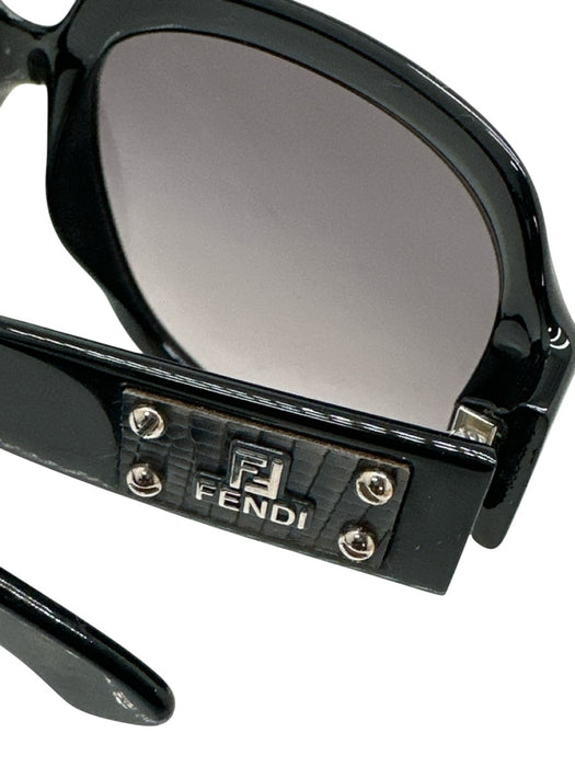 Fendi Black Acetate Gradient Lens Round Rectangular Oversized Sunglasses Black