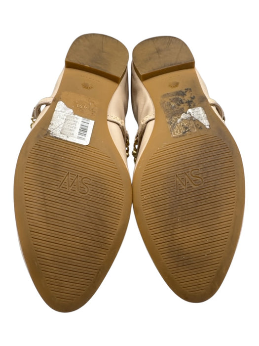 Stuart Weitzman Shoe Size 9.5 Beige & Gold Leather Upper Almond Toe Flats Beige & Gold / 9.5