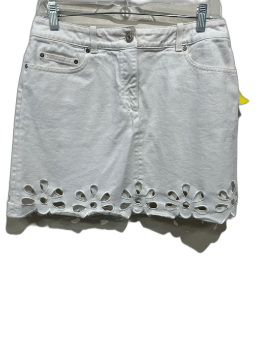 Celine Size 40 / M White Cotton Denim Flower Embroidered Mini Skirt White / 40 / M