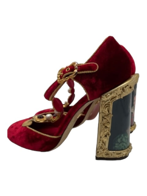 Dolce & Gabbana Shoe Size 40 Red, Gold, White Suede Crystals Portrait Pumps Red, Gold, White / 40
