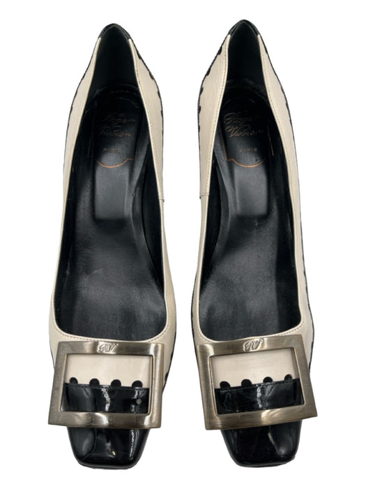 Roger Vivier Shoe Size 38.5 Black, White, Brass Leather Perforated Detail Pumps Black, White, Brass / 38.5