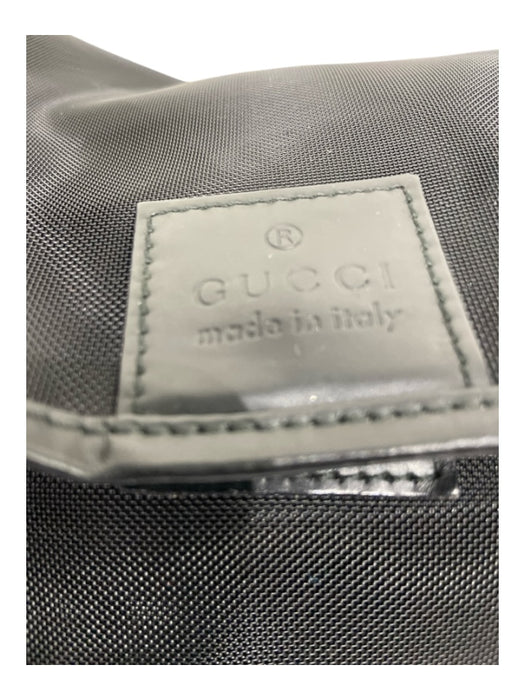 Gucci Black Nylon One Handle Button Close silver hardware Bag Black / M