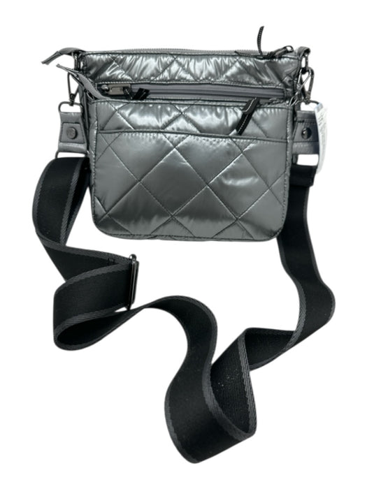 Oliver Thomas Gunmetal Silver Polyester Quilted Zip Crossbody Bag Gunmetal Silver / S