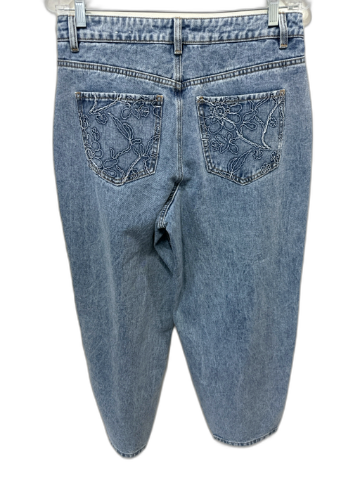 Tribal Jeans Size 6 Medium Wash Cotton floral stitching Mid Rise Tapered Jeans Medium Wash / 6
