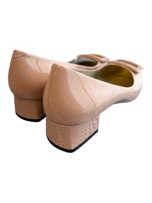Roger Vivier Shoe Size 40 Beige Patent Leather Square Buckle Solid Pump Shoes Beige / 40