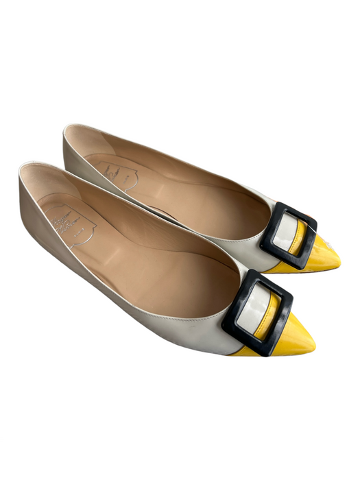 Roger Vivier Shoe Size 40 Tan & Yellow Suede Almond Toe Buckle Detail Flat Shoes Tan & Yellow / 40