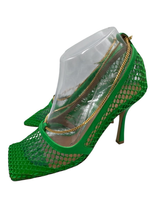 Bottega Veneta Shoe Size 38 Green & Gold Leather Net Chain Detail Sandals Green & Gold / 38