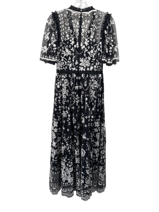 Needle & Thread Size 2 Black & White Polyester Floral Embroidered V Neck Dress Black & White / 2