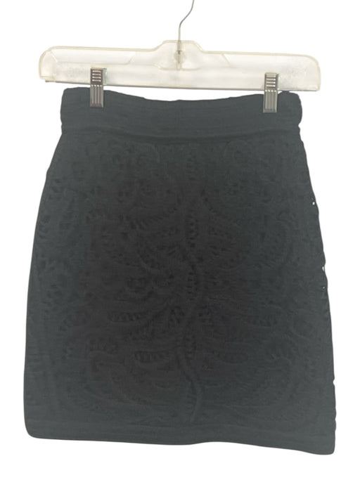 Maje Size 36 Black Viscose Back Zip Crochet High Waist Mini Skirt Black / 36