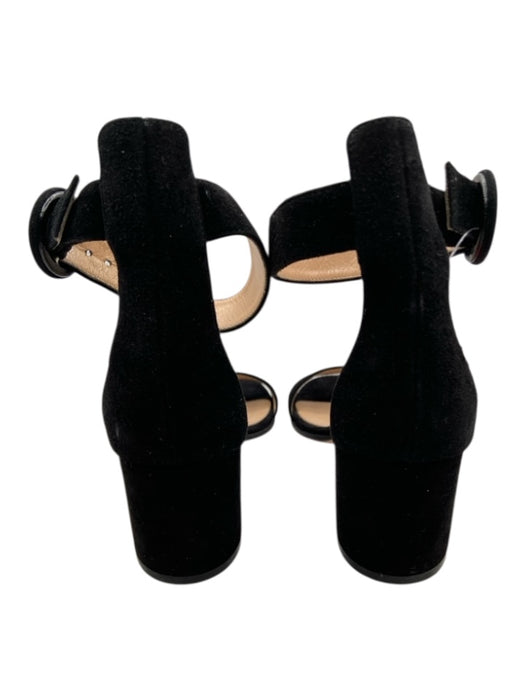 Gianvito Rossi Shoe Size 35 Black Suede Upper Solid Ankle Strap Sandals Black / 35
