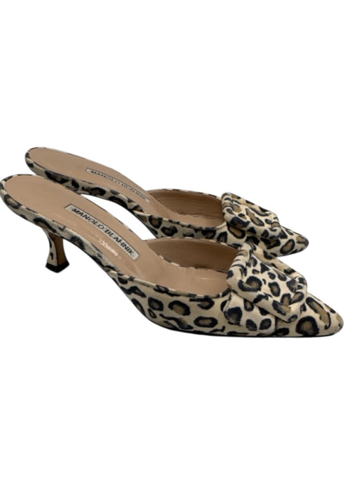 Manolo Blahnik Shoe Size 36 Beige, Black, Multi Leather Pointed Toe Sandals Beige, Black, Multi / 36