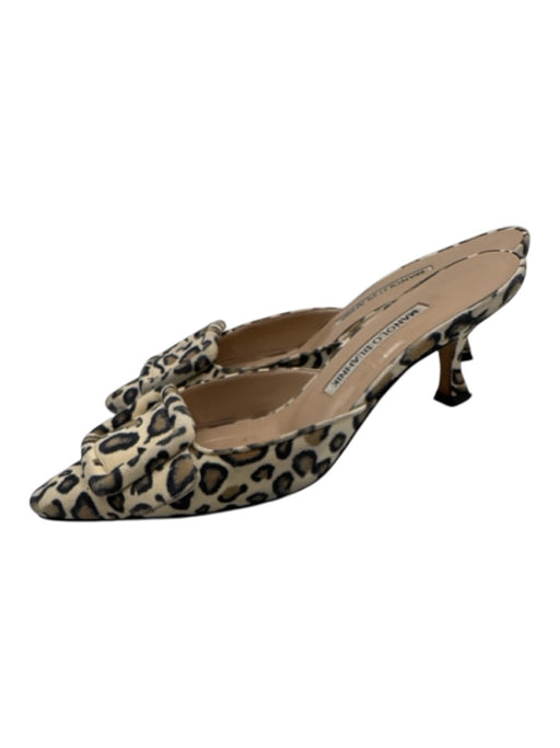 Manolo Blahnik Shoe Size 36 Beige, Black, Multi Leather Pointed Toe Sandals Beige, Black, Multi / 36