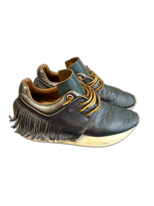 Esse Ut Esse Shoe Size 37 Pewter Leather Laces Fringe Almond Toe Slip On Shoes Pewter / 37