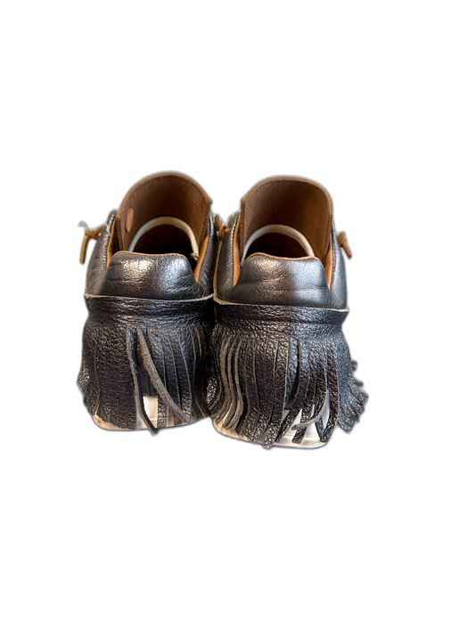 Esse Ut Esse Shoe Size 37 Pewter Leather Laces Fringe Almond Toe Slip On Shoes Pewter / 37