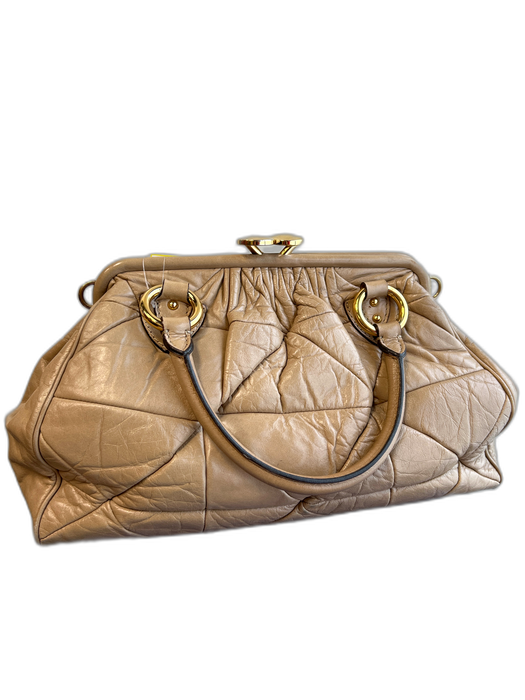 Marc Jacobs Taupe Leather Quilted Double Handle Goldtone Hardware Twist Lock Bag Taupe / Large