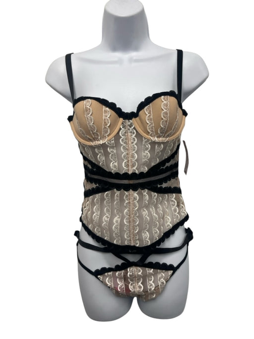 Victoria's Secret Size 32B Black, White, Beige Polyester Blend Lace Lingerie Black, White, Beige / 32B