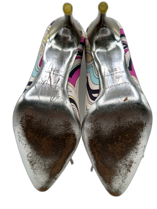 Emilio Pucci Shoe Size 37.5 White, Pink & Multi Satin Abstract Print Pumps White, Pink & Multi / 37.5