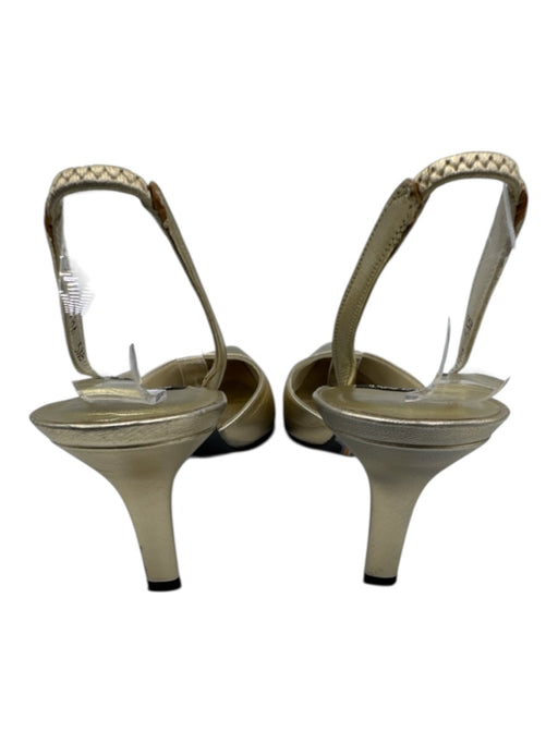 Stuart Weitzman Shoe Size 5.5 Gold Leather Pointed Toe Metallic Slingback Pumps Gold / 5.5