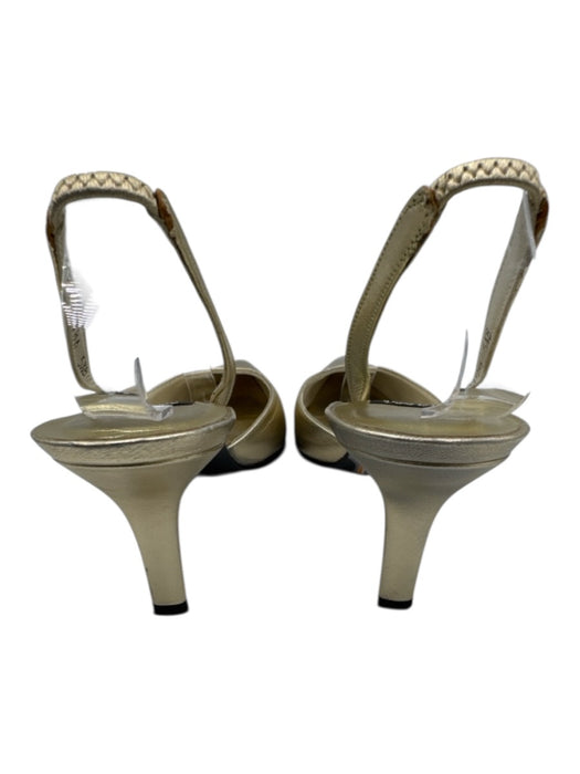 Stuart Weitzman Shoe Size 5.5 Gold Leather Pointed Toe Metallic Slingback Pumps Gold / 5.5