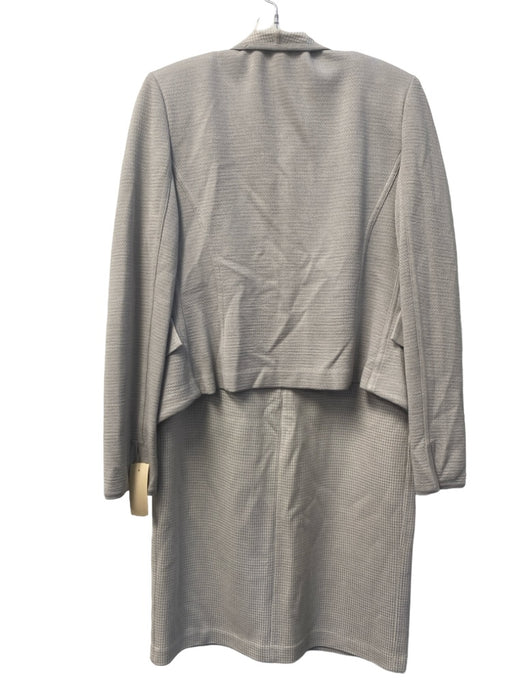 St John Size 8 Light Gray Knit Sleeveless Knee Length Back Zip Dress Set Light Gray / 8