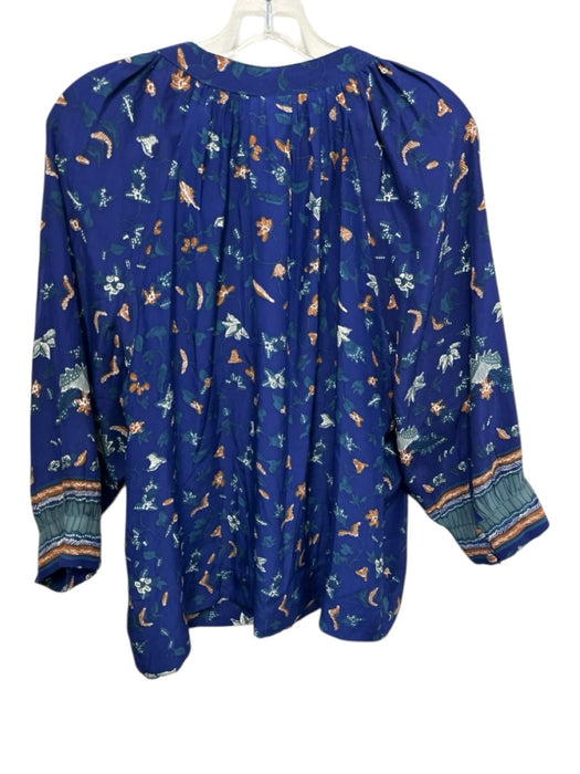 Natalie Martin Size M Blue & Multi Silk 1/2 Button 3/4 Sleeve Top Blue & Multi / M
