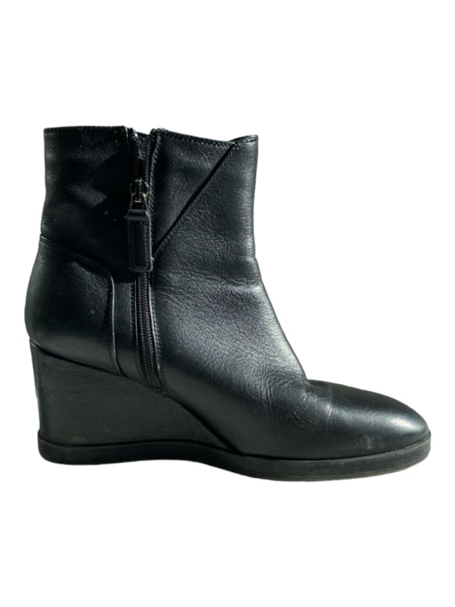Aquatalia Shoe Size 10 Black Leather Almond Toe Side Zip Above the ankle Booties Black / 10